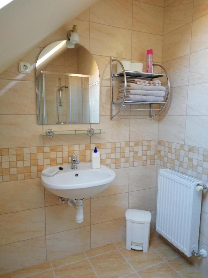 Imola Es Andrea Apartmanhaz Hajduszoboszlo Exterior photo